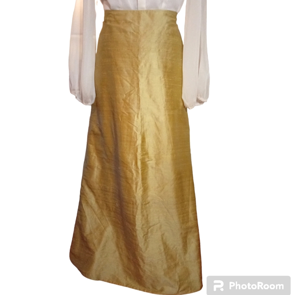 Green silk custom long skirt.